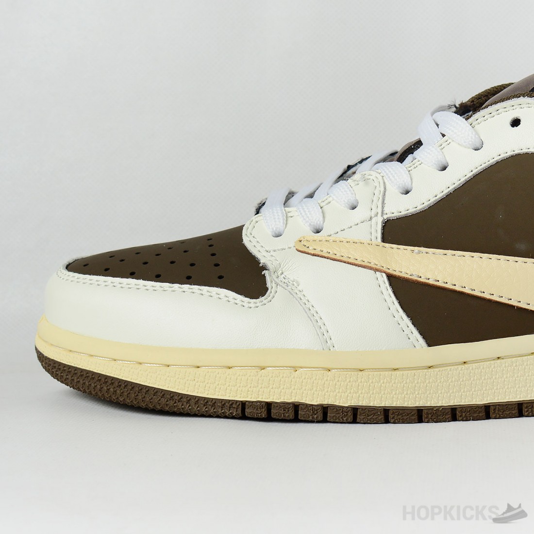 aj1 low ts reverse mocha